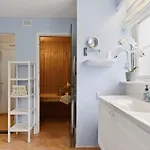 Renovated Summer House In Tisvilde בית נופש Vejby