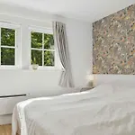 Renovated Summer House In Tisvilde *